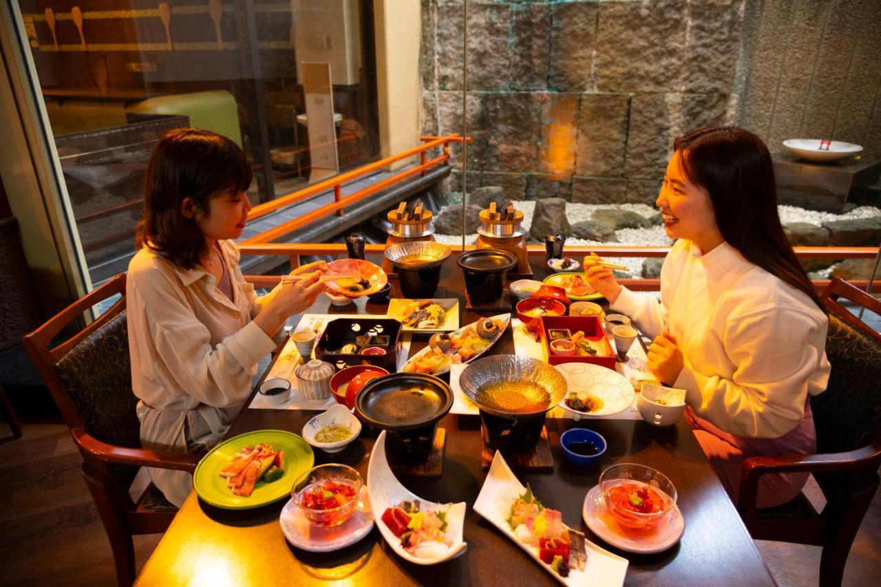Hotel Miya Rikyu Hatsukaichi Extérieur photo