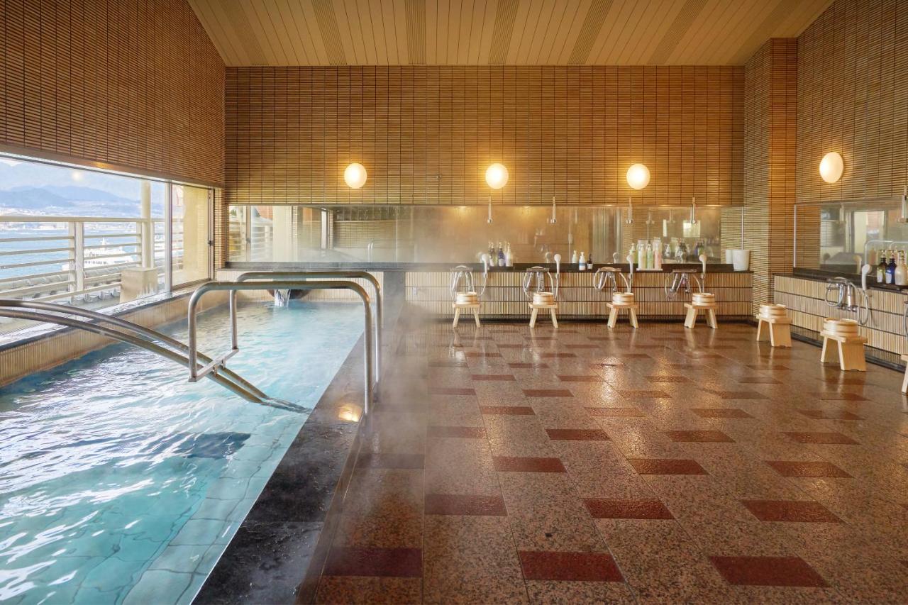 Hotel Miya Rikyu Hatsukaichi Extérieur photo