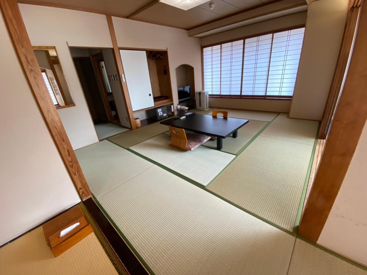 Hotel Miya Rikyu Hatsukaichi Extérieur photo