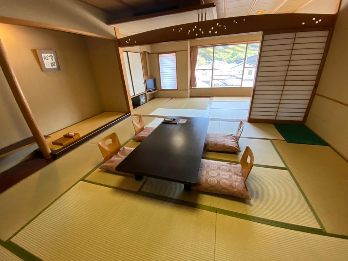 Hotel Miya Rikyu Hatsukaichi Extérieur photo
