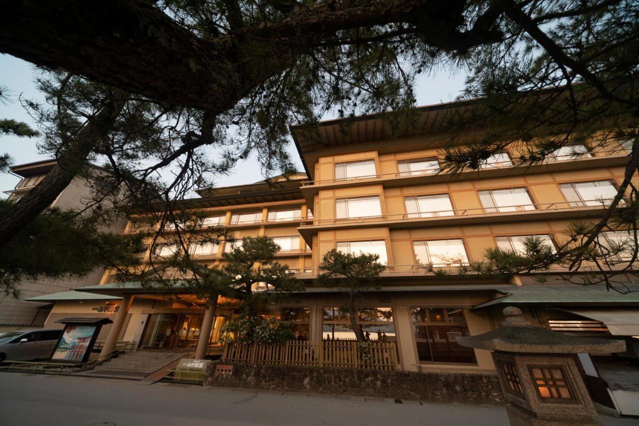 Hotel Miya Rikyu Hatsukaichi Extérieur photo